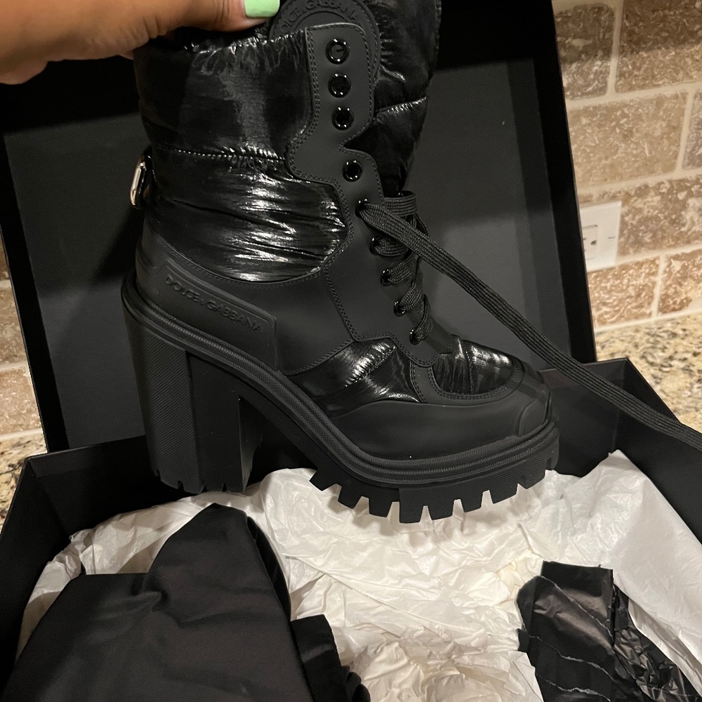 D&G boots